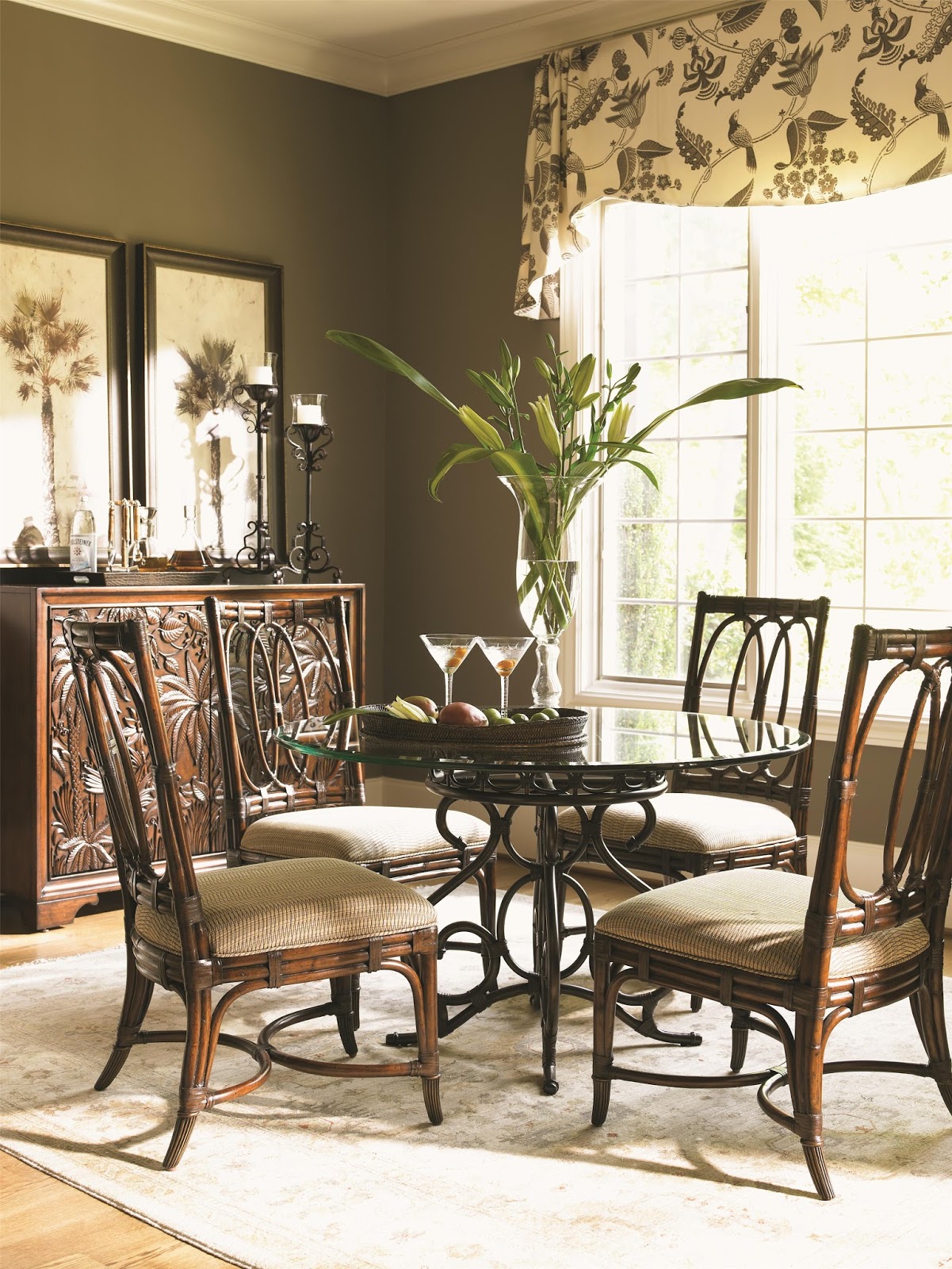 Baer's Furniture Store Dining Room Sets for Casual Entertaining