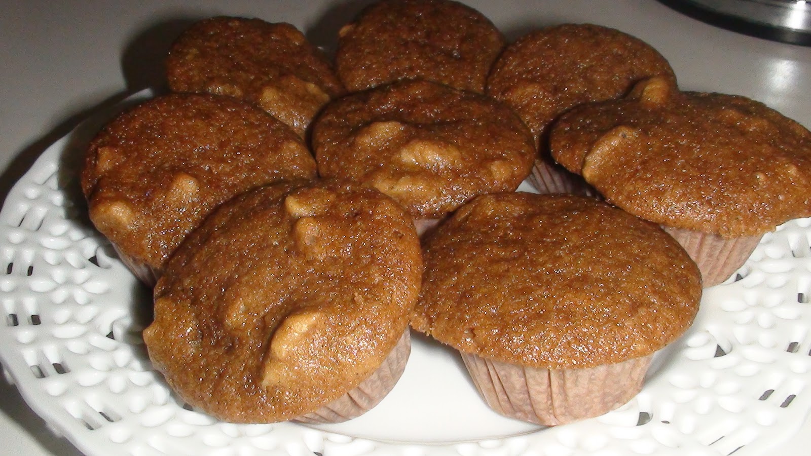 Queen of my kitchen Eggless Applesauce Cake