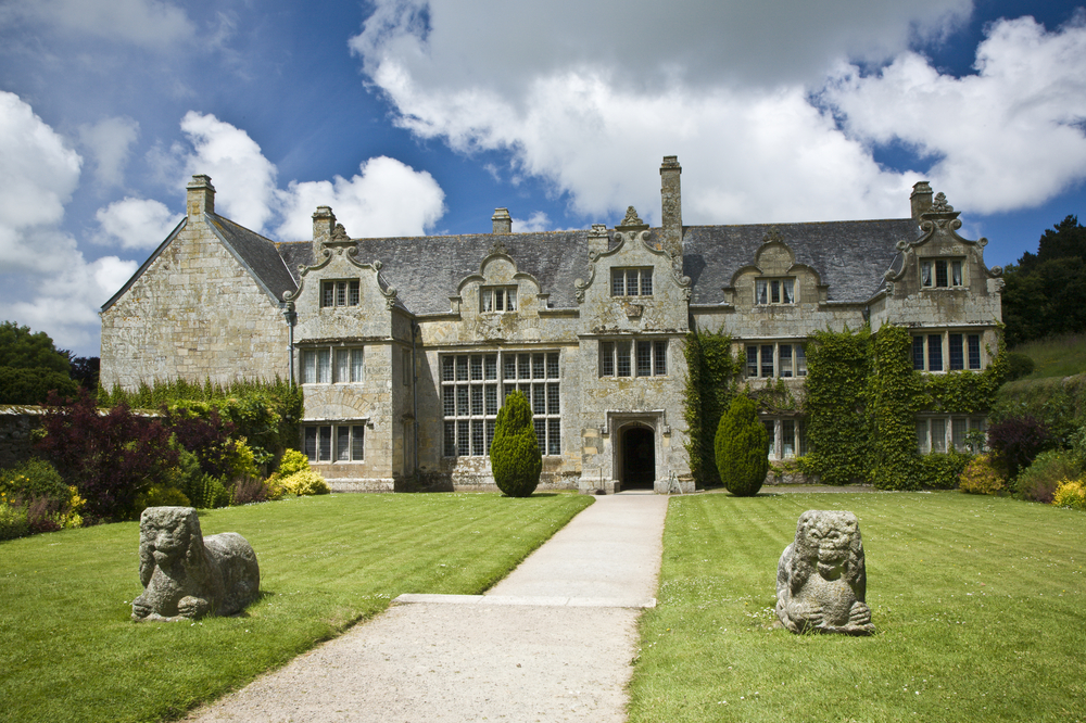 Acquainted With the Night Creating Fictional Mansions Daphne Du Maurier's Manderley Acquainted With the Night Creating Fictional Mansions Daphne Du Maurier's Manderley