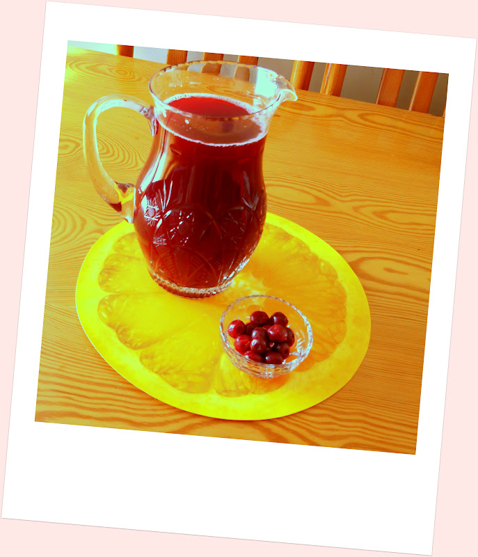 Sihirli Eller, iksirli Yemekler&hellip; Ev Yapımı Vişne Suyu