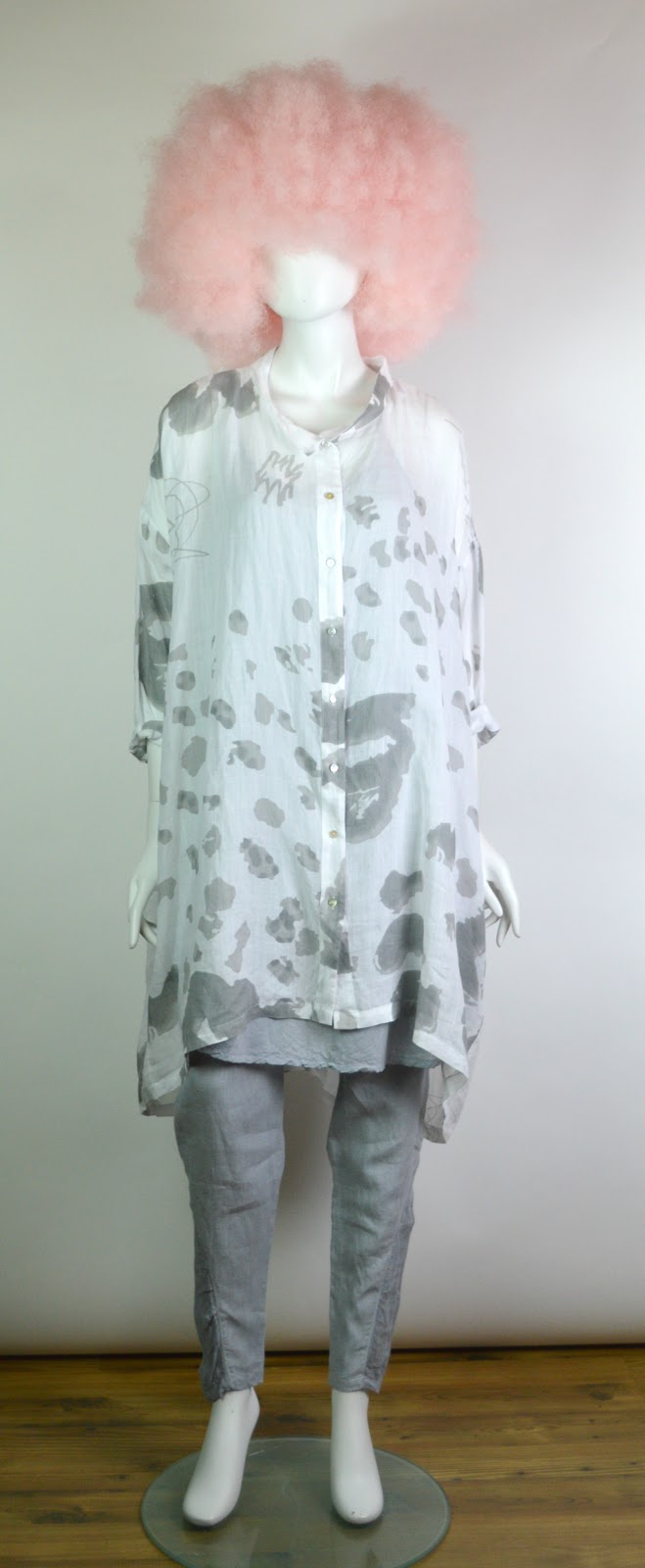 sandylew says... new from banana blue!