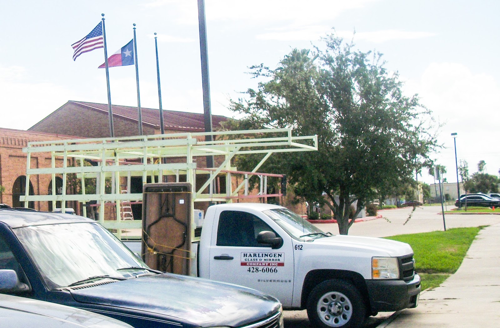 EL RRUN RRUN WHY HARLINGEN? AREN'T THERE GLASS COMPANIES HERE?