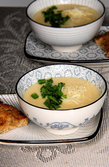 Zupa krem z pieczonego kalafiora   