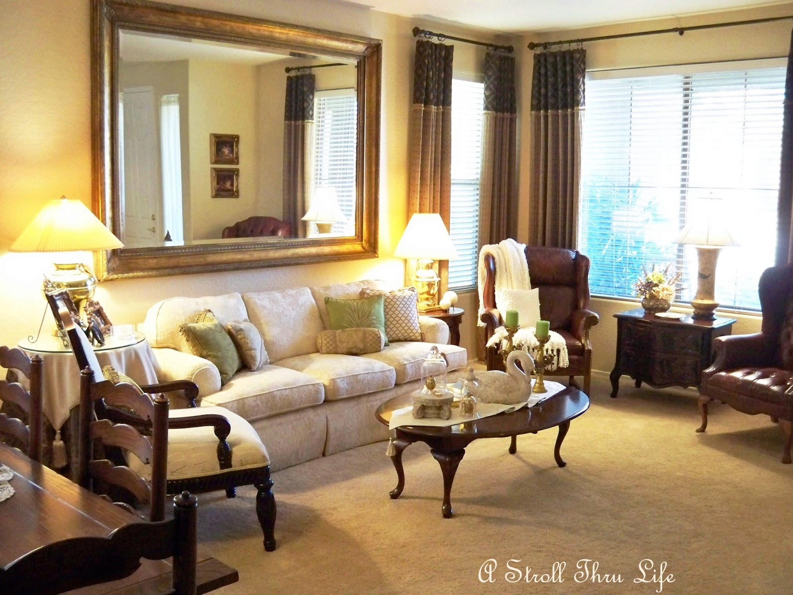 Living Room - Act Two Apple Green - A Stroll Thru Life, image size:1600x1200