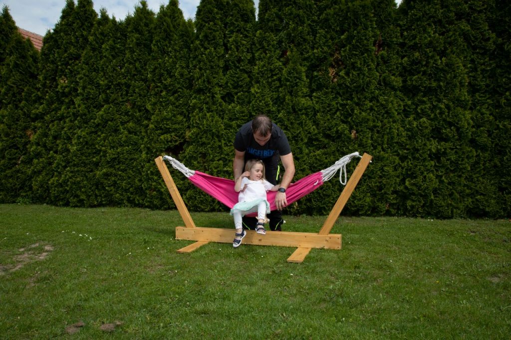 Holz, Metall und Smart Home Hängematte selber bauen Familiii