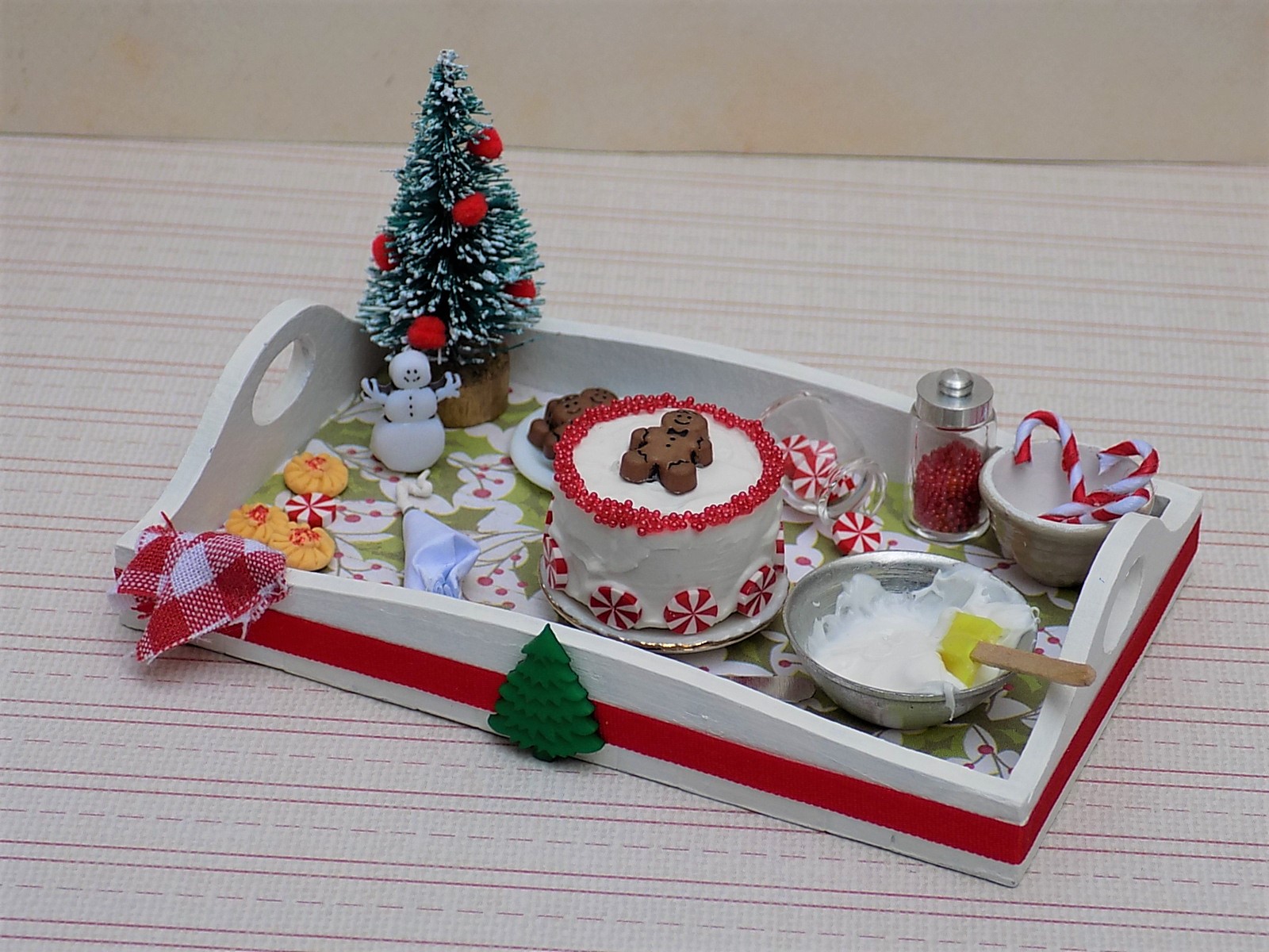 flew the coop Holiday Baking Tray (more like cake decorating)