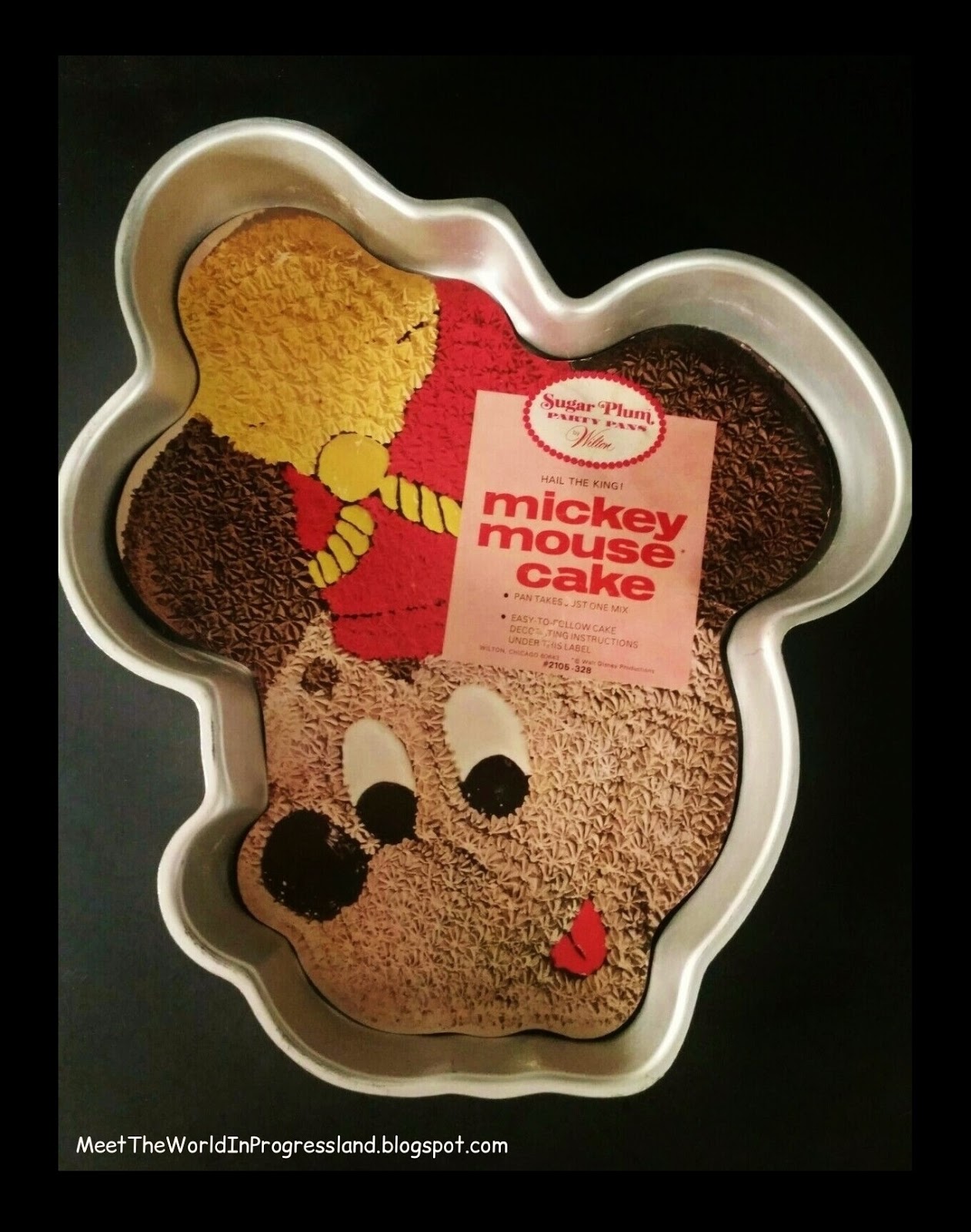 Springform Cake Tin - 23cm | Disney Bake with Mickey | Prestige