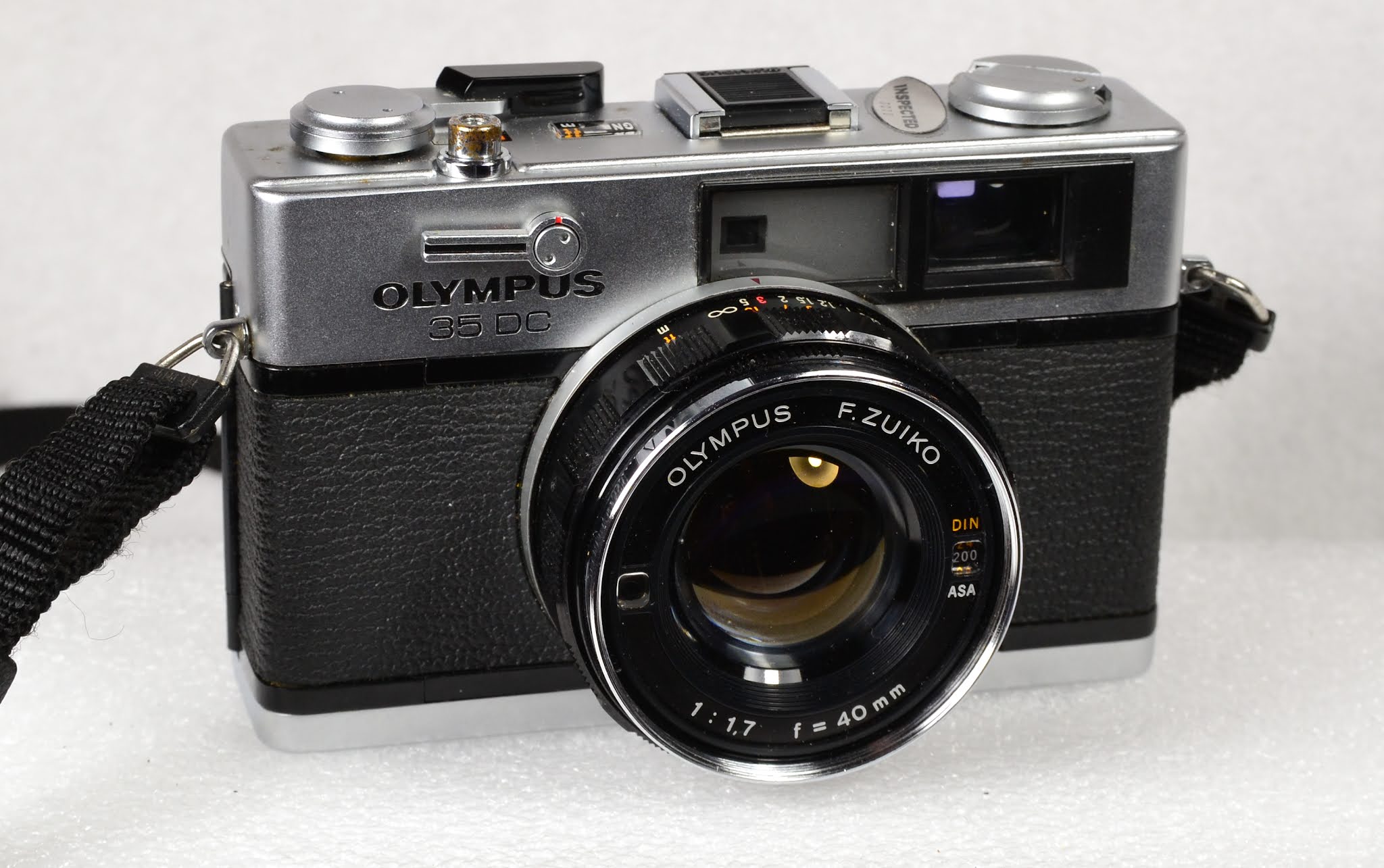 Random Camera Blog: Olympus 35 DC - Auto Exposure Delight