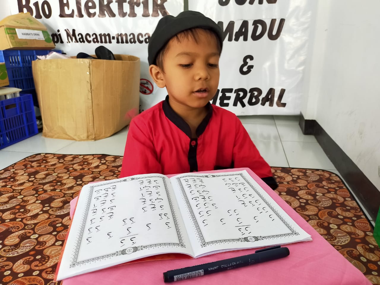 Pembiasaan Anak Anak Kelas 1A - SD Juara Bandung