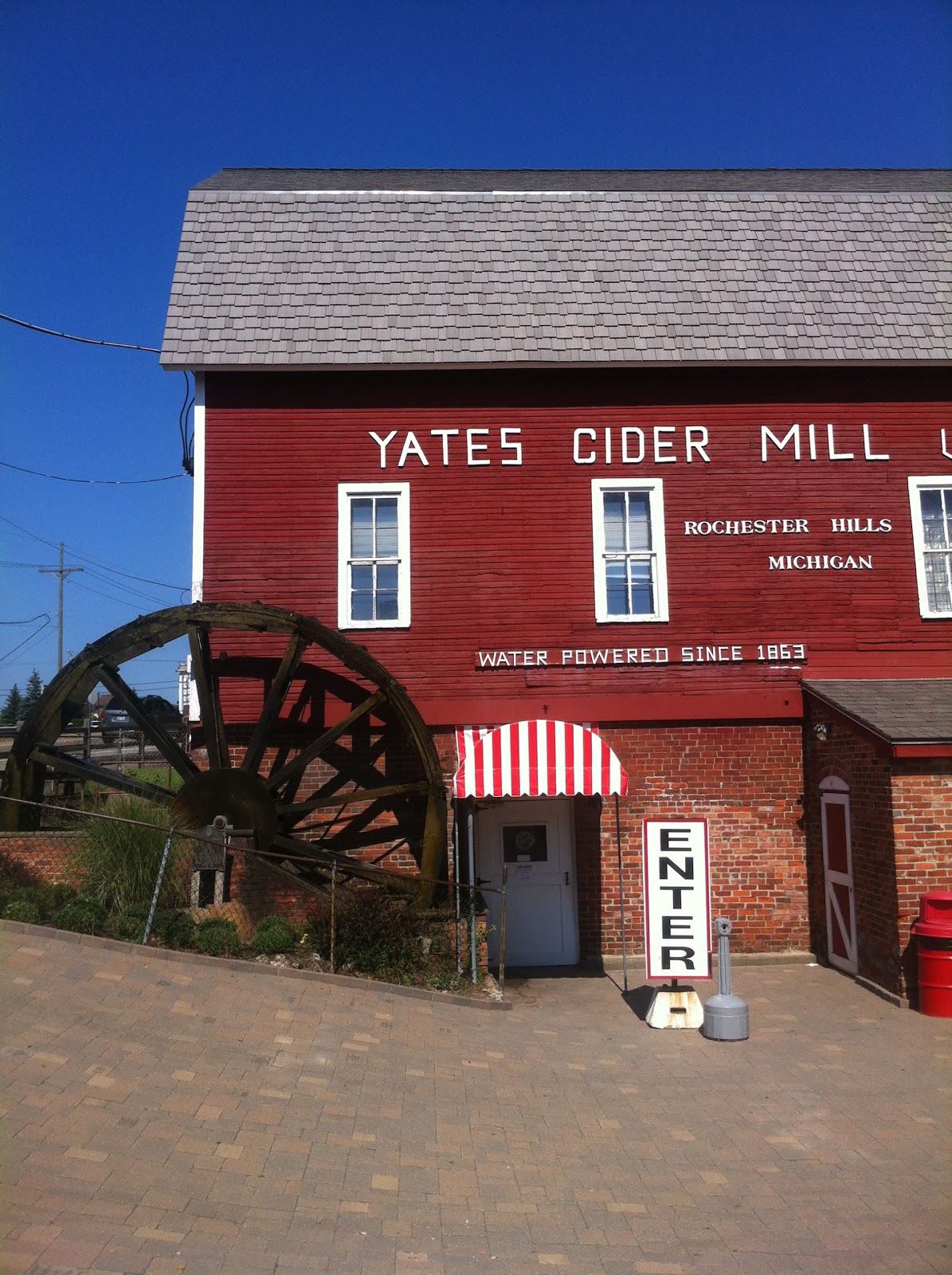 Mobile Munchies Yates Cider MillMI
