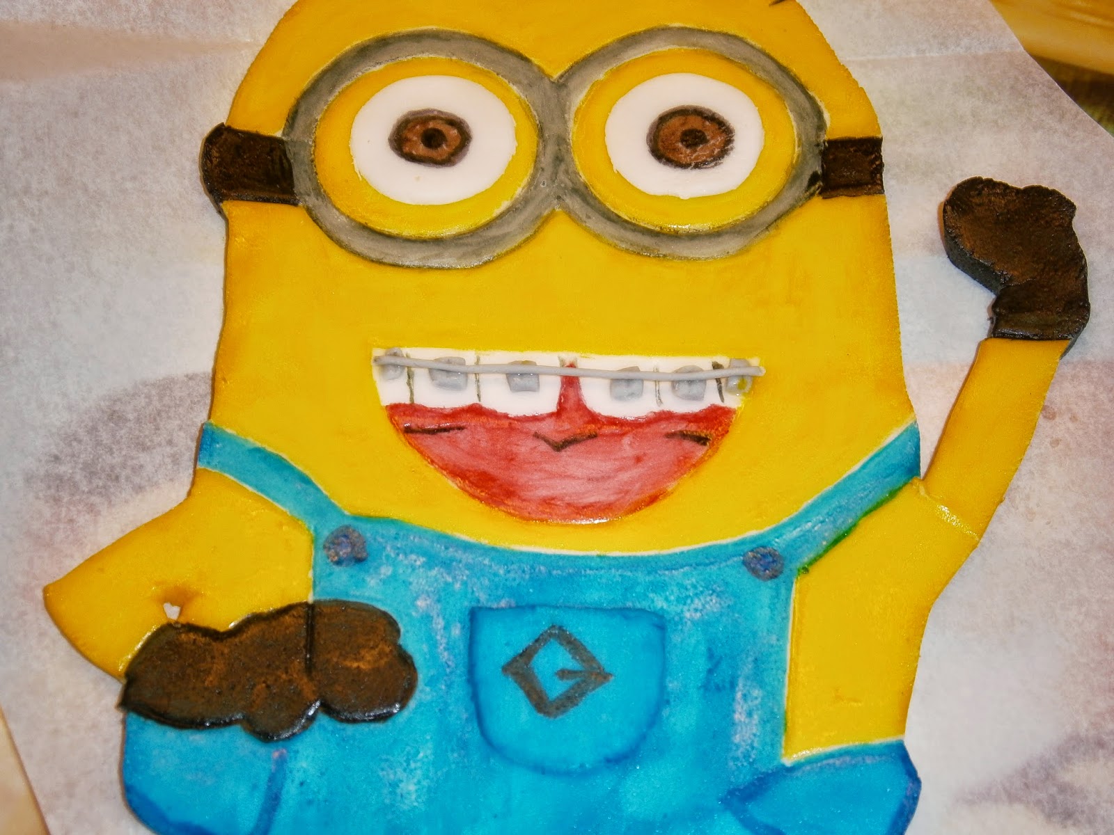 To Cakeάδικο Minion with braces cake Το Minion με τα σιδεράκια