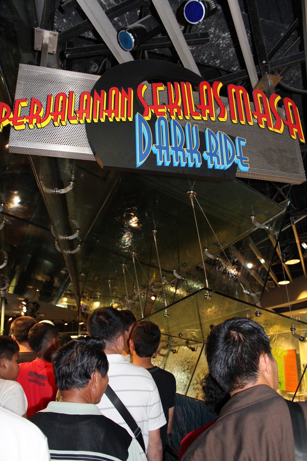 *The KUANTAN blog*: Petrosains @ KLCC
