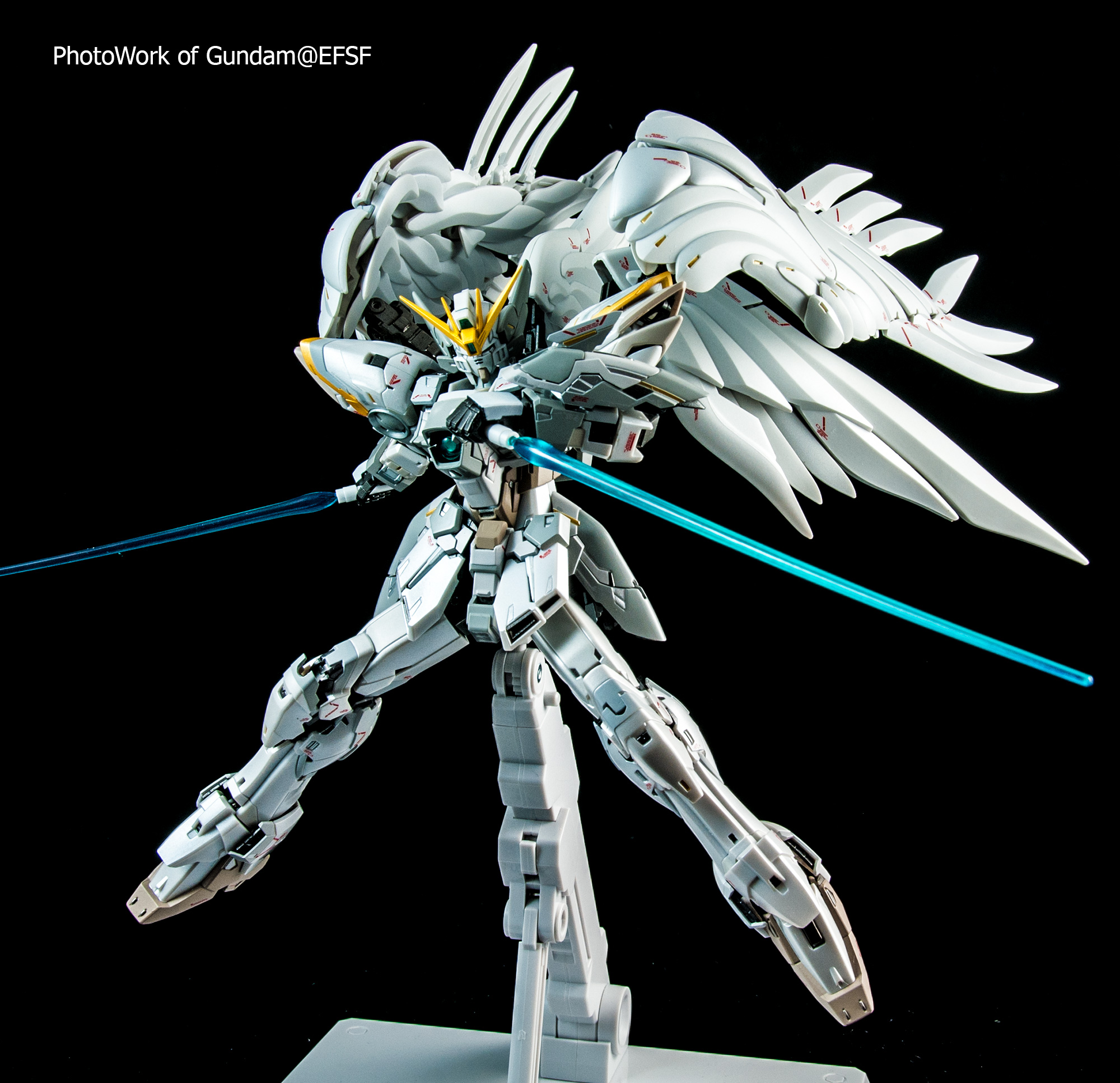 The WhiteBase of Gundam@EFSF: GFFMC Snow White Prelude Wing Gundam