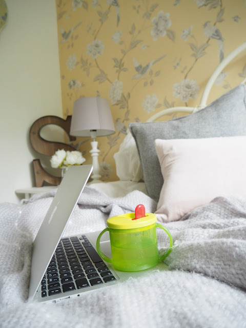 Seven ways to be more productive in your spare time and get everything done around the house as a working mum. How to organise your time better, life hacks to get through the working week, prepare for the next day, maximise your time and plan your day better