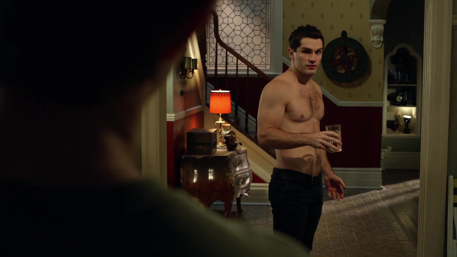 Sam Witwer shirtless in Being Human 2-03 "All Out Of Blood" .