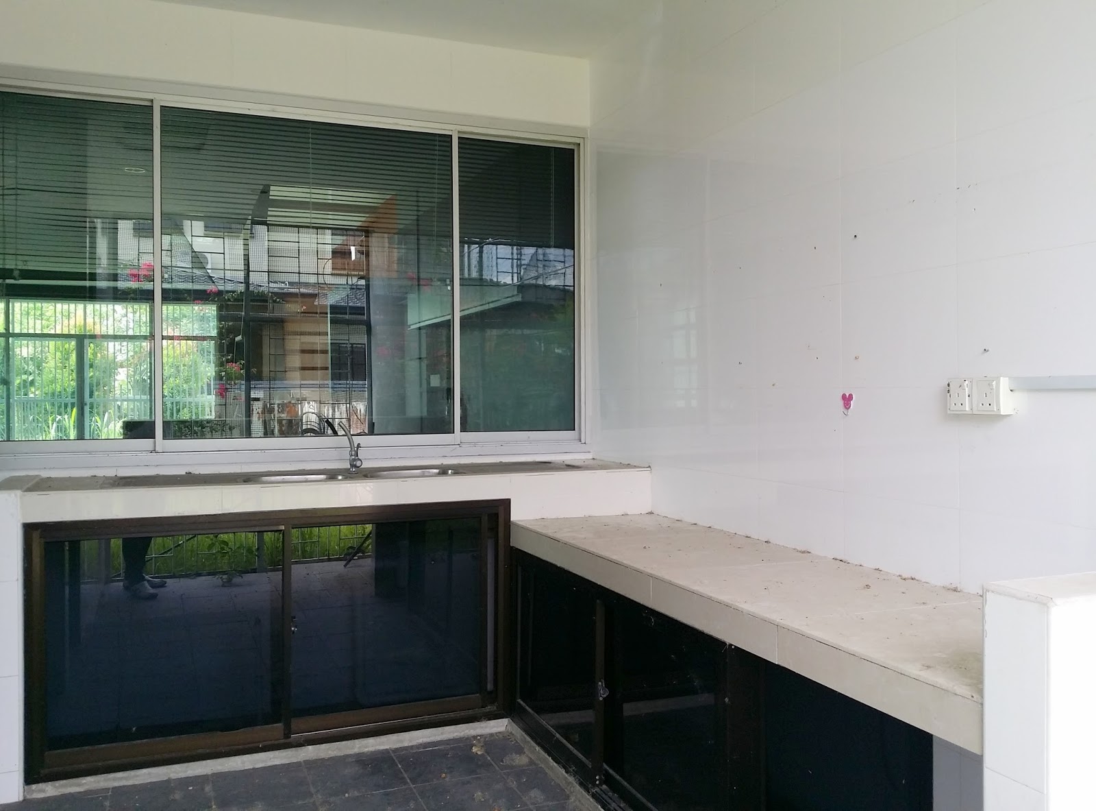 Double Storey Terrace Corner at Jalan Tengah, Pisang Road West