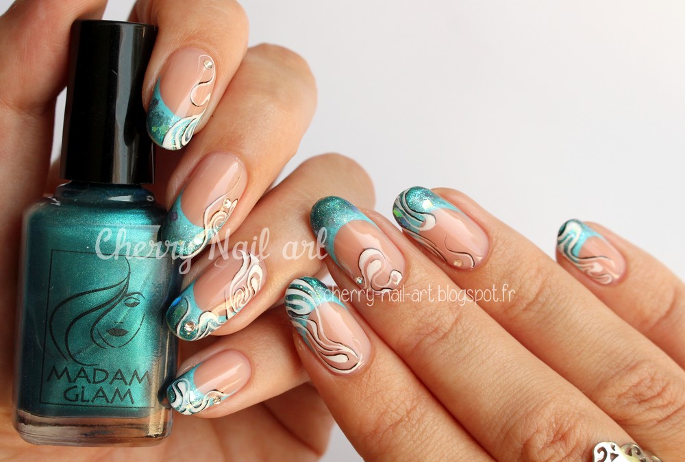 nail art french abstrait inspiration faux ongles