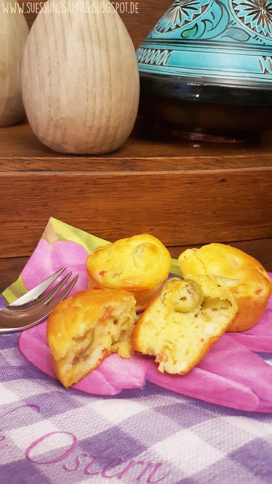 Süß &amp; Samtig: Oliven-Feta-Muffins mit getrockneten Tomaten