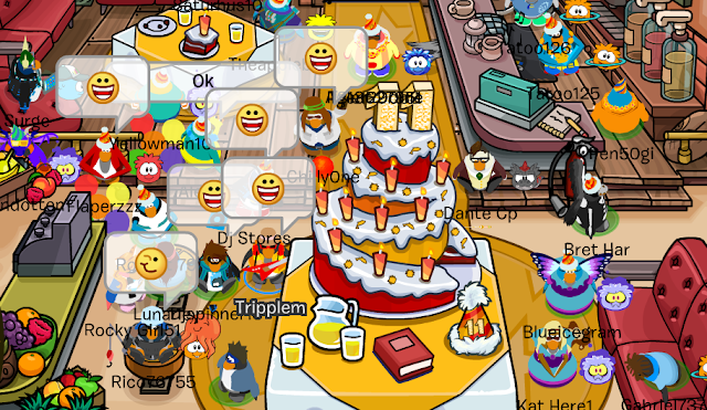 Resultado de imagen para 11th anniversary party club penguin