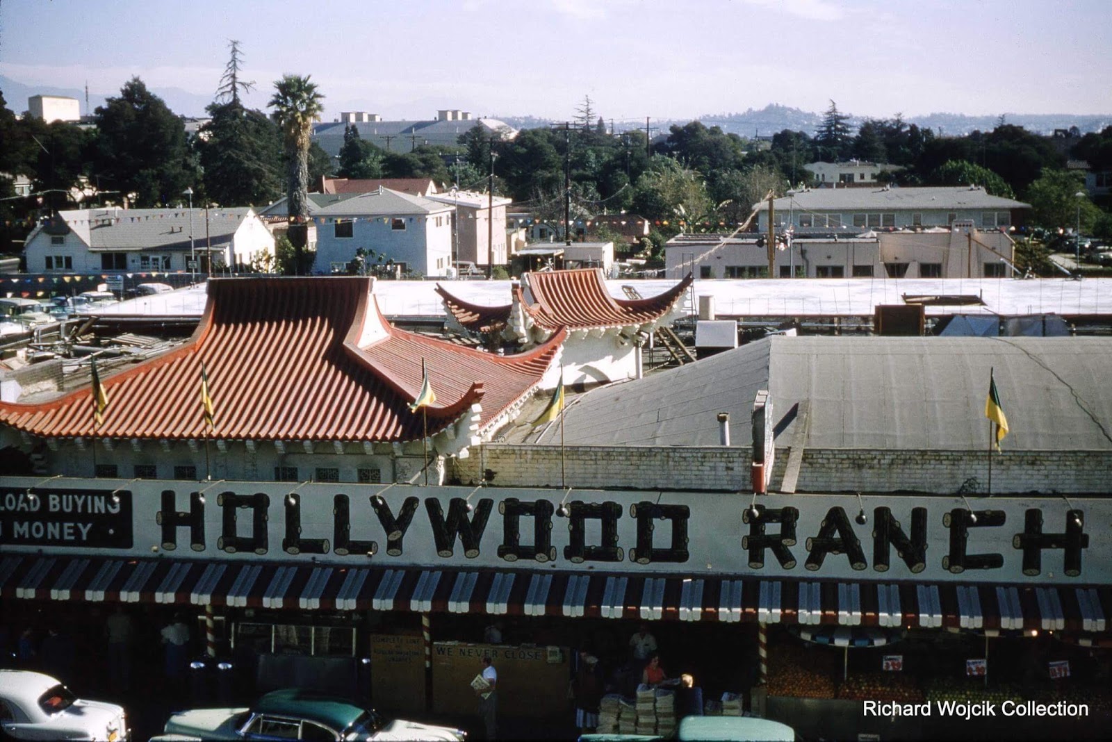 The Hollywood Ranch Market