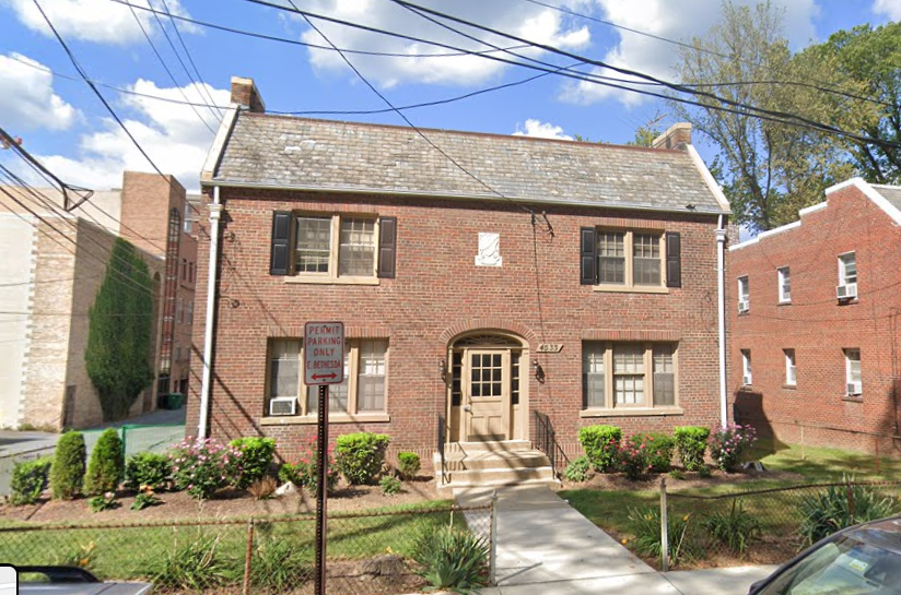 Robert Dyer Bethesda Row 4535 Avondale Street in Bethesda sold