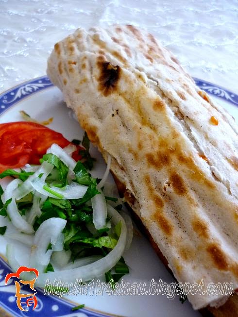TAVUKLU DÜRÜM (Chicken roll flat bread) #tavukludürüm #chickenkebab #turkishkebab #resepmasakanturki