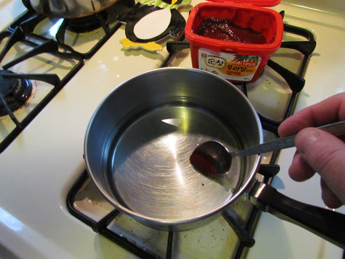 Cooking Hoo Roo Rook, The Amazing Wonderful Korean Noodle Soup Crawls ...