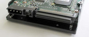 SCSI (Small Computer System Interface)