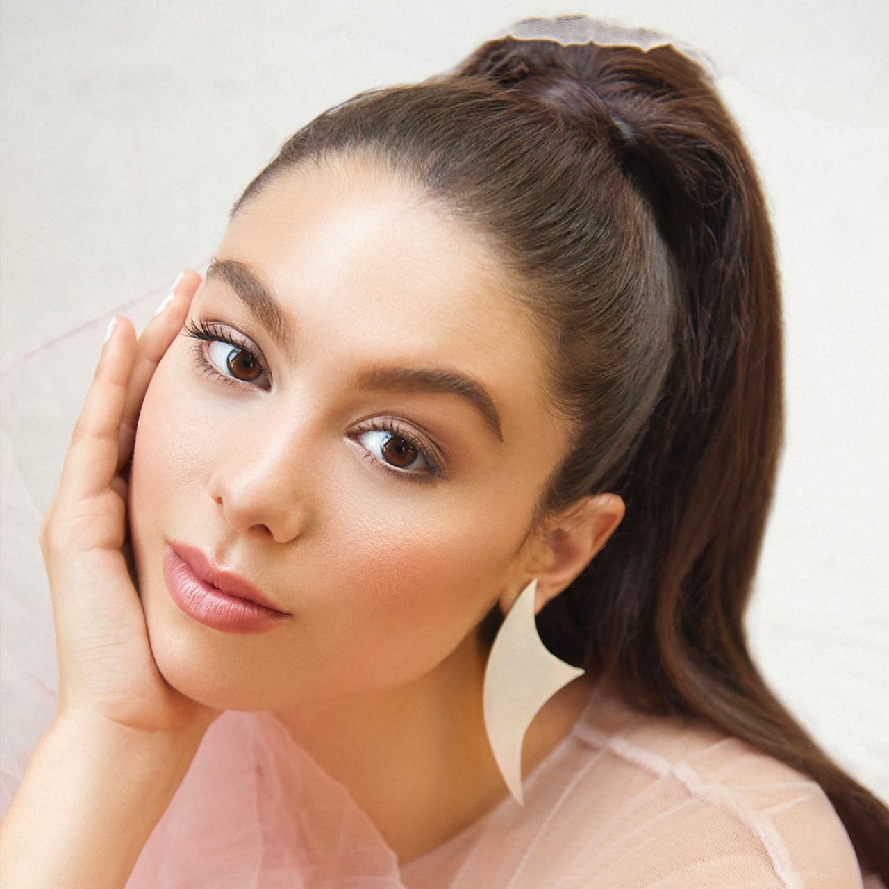 Kira Kosarin - Photoshoot for InLove Magazine, Fall 2019 - RitzyStar