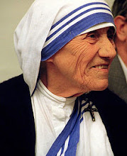 MOTHER TERESA - NUN & MISSIONARY (1910-1997)