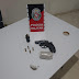 POLÍCIA MILITAR PRENDE 3 SUSPEITOS POR PORTE ILEGAL DE ARMA DE FOGO E TRÁFICO DE DROGAS