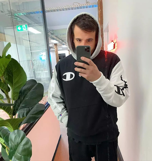 Mully (YouTuber)