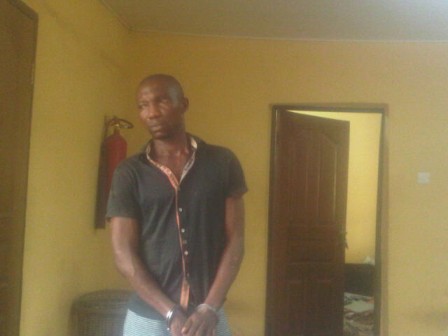 man steals prostitute money lagos