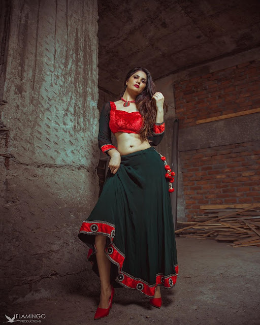 Aabha Paul hot sexy saree photos | Free download videos Navel Queens Aabha Paul hot sexy saree photos | Free download videos Navel Queens