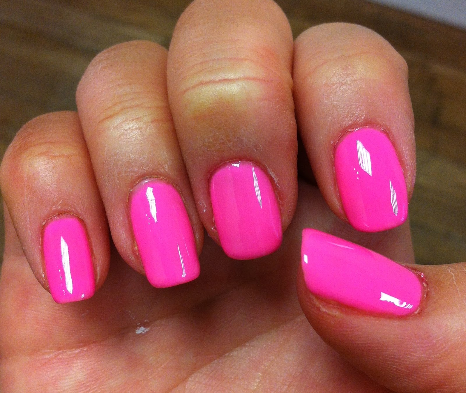 iBeautyBoutique Nail Of The Day Gelish Make You Blink Pink