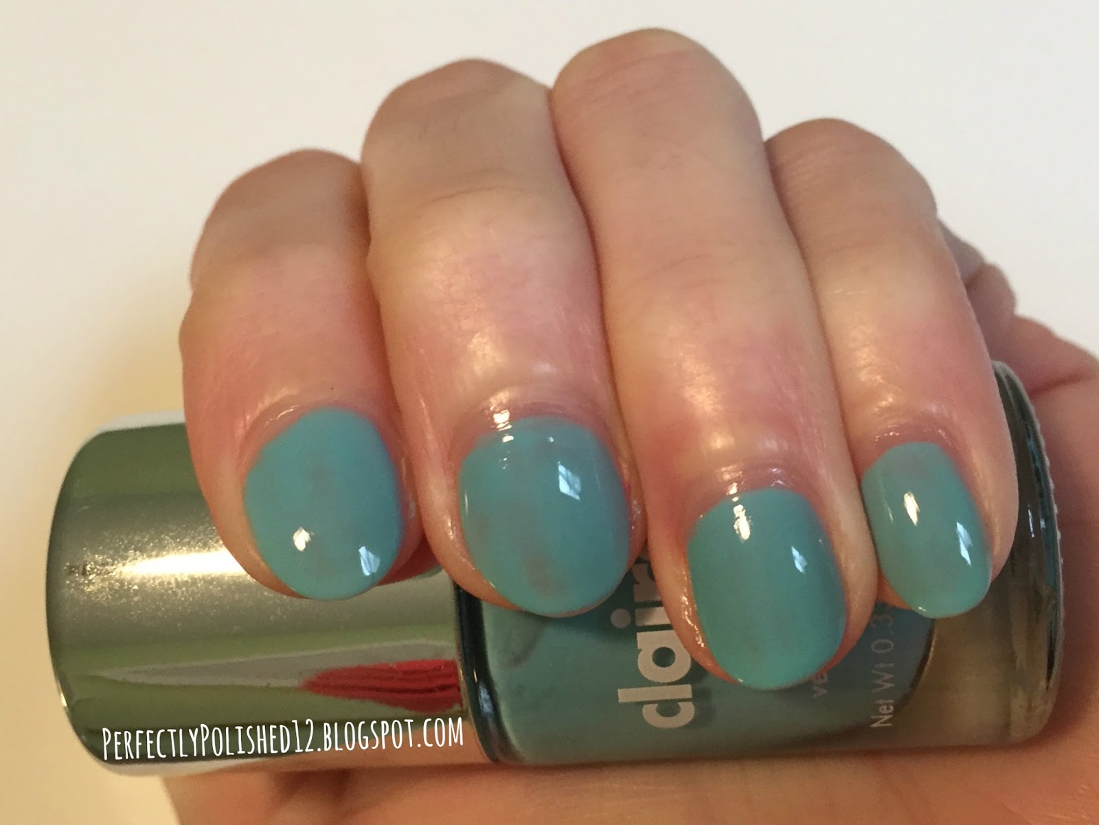 why nail varnish bubbles