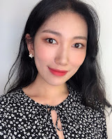 Inspirasi Makeup Glitter Ala Artis Korea