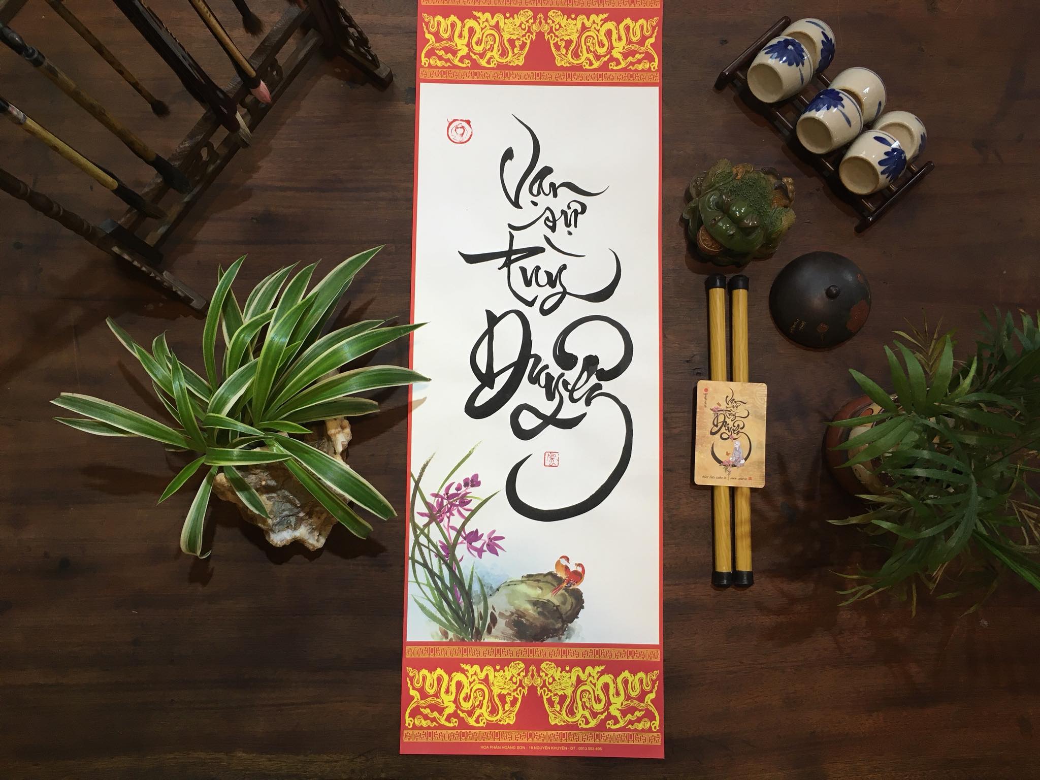 Tranh thư pháp đẹp trên liễn 26x79cm Tranh thư pháp đẹp trên liễn 26x79cm