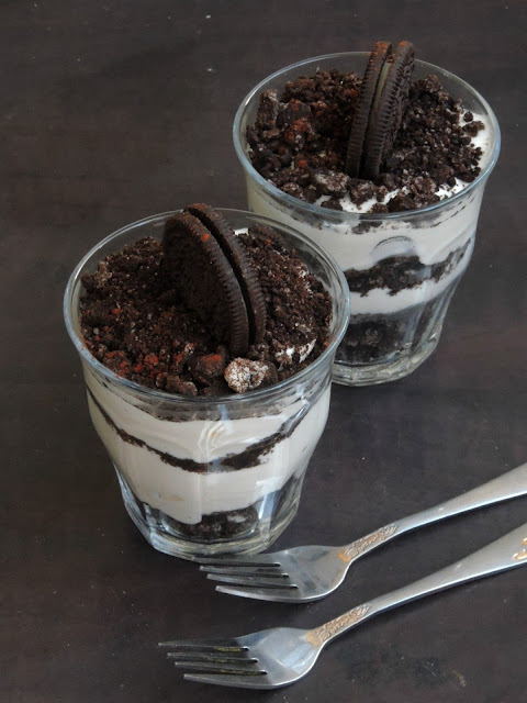 No Bake Chocolate Cheesecake parfait