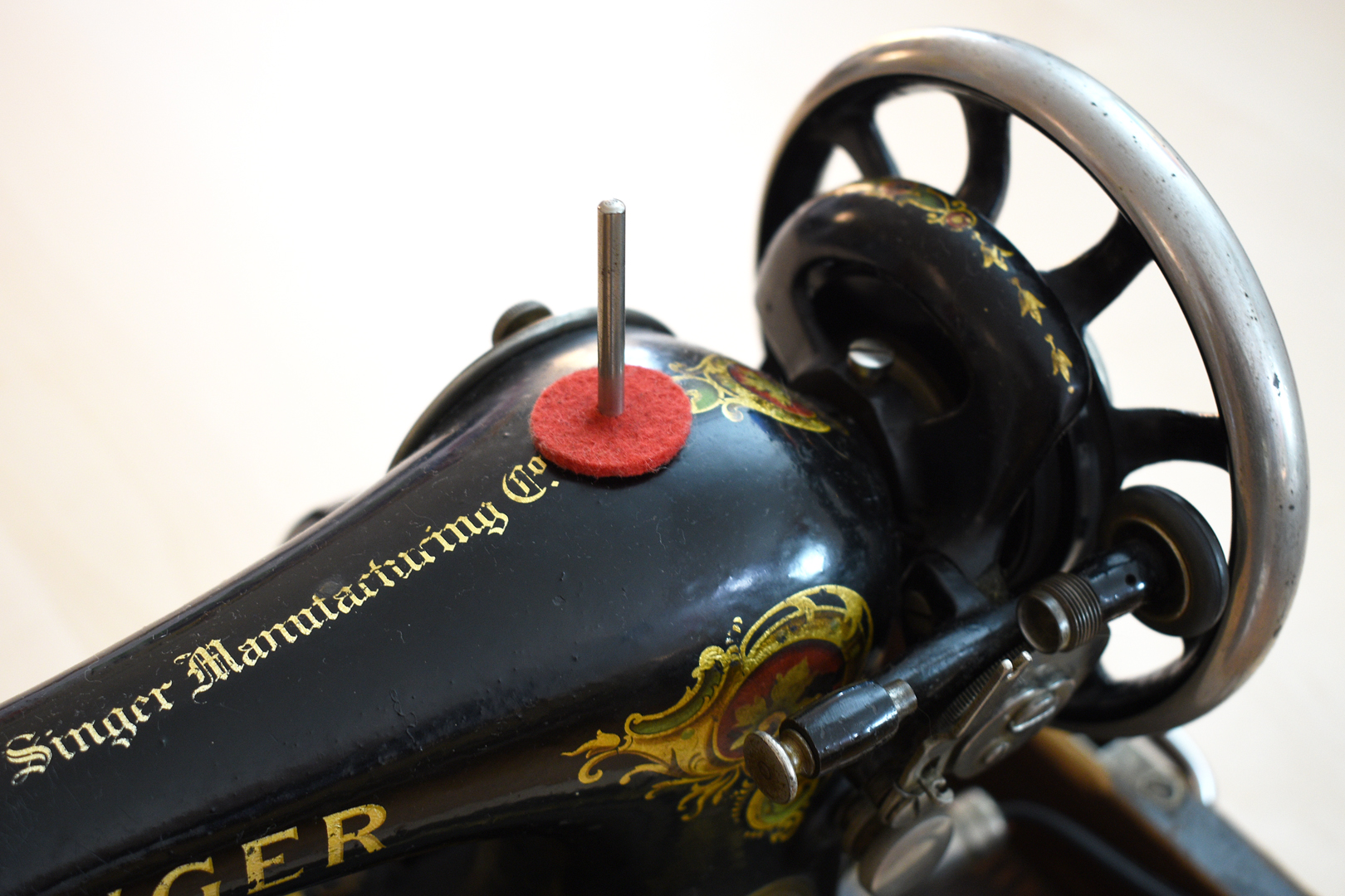 Thread Spool Tips for Vintage Sewing Machines