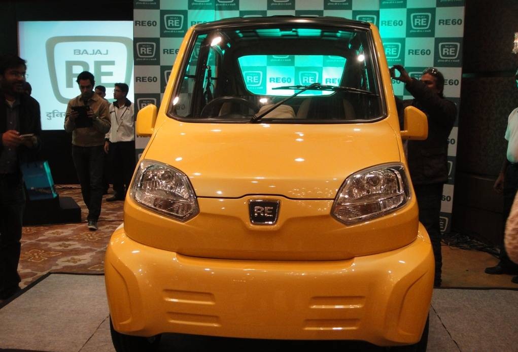 Motors Garage India: Bajaj launch new RE60 powered by the 200 CC fuel