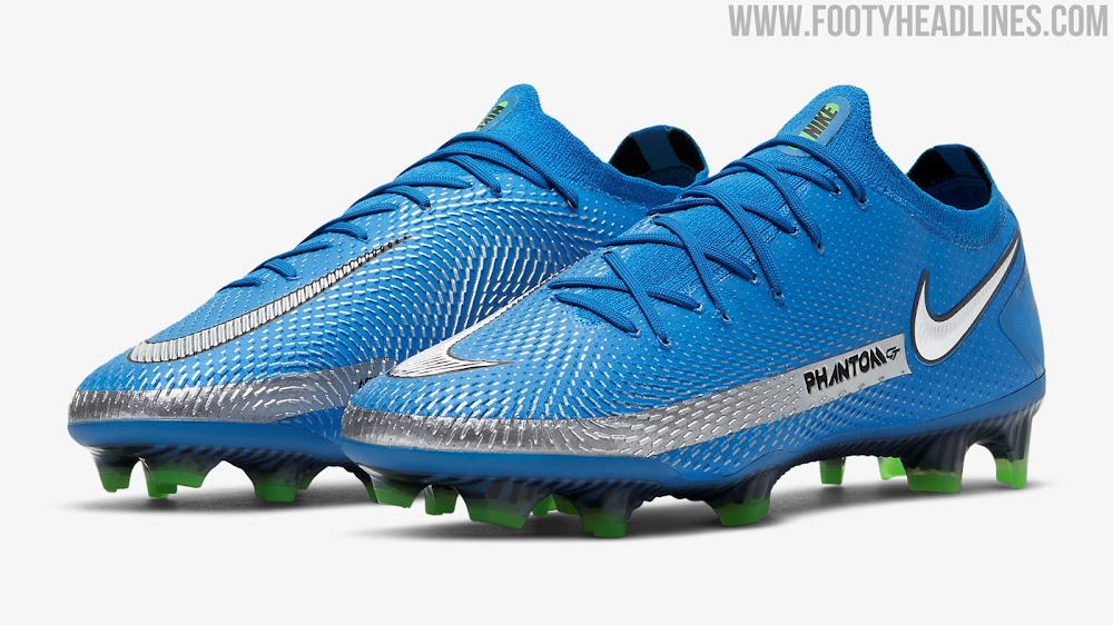 nike blue phantom football boots