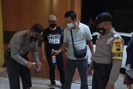 Gelar Razia, Polisi Sita Puluhan Botol Miras di Purbalingga
