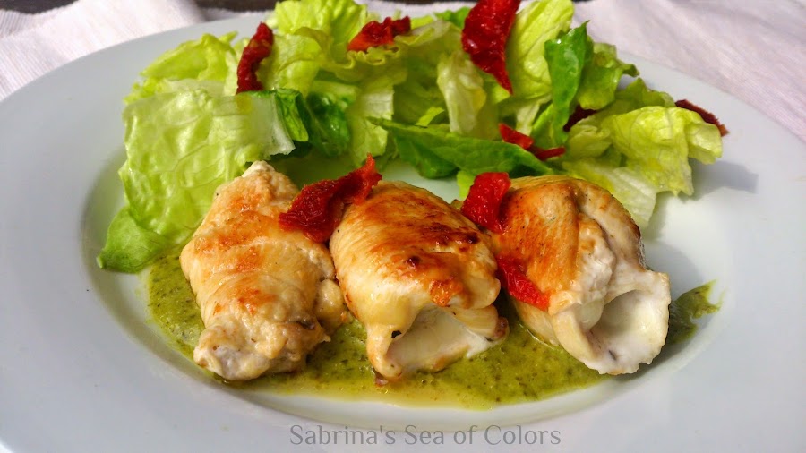 Rollitos de pollo al pesto