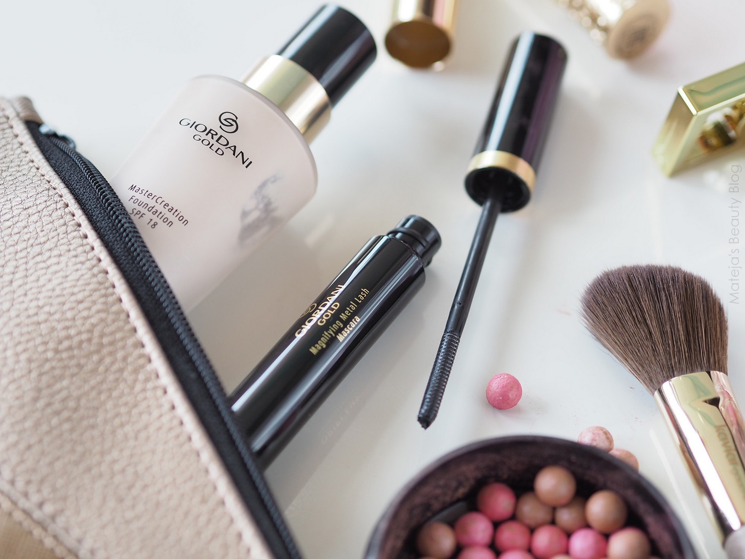 Oriflame Giordani Gold Magnifying Metal Lash Volume Mascara Mateja's