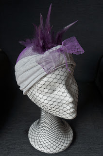 Tocado estilo casquete años 20