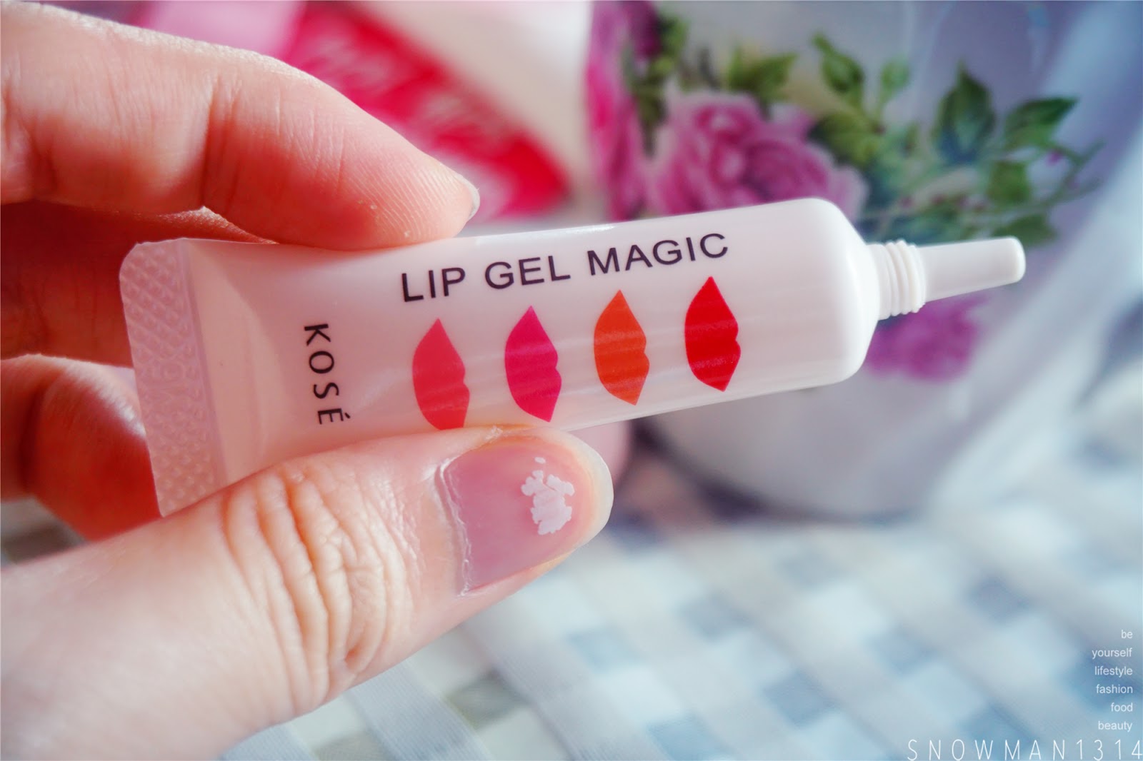 KOSÉ Lip Gel Magic Snowman · Sharing
