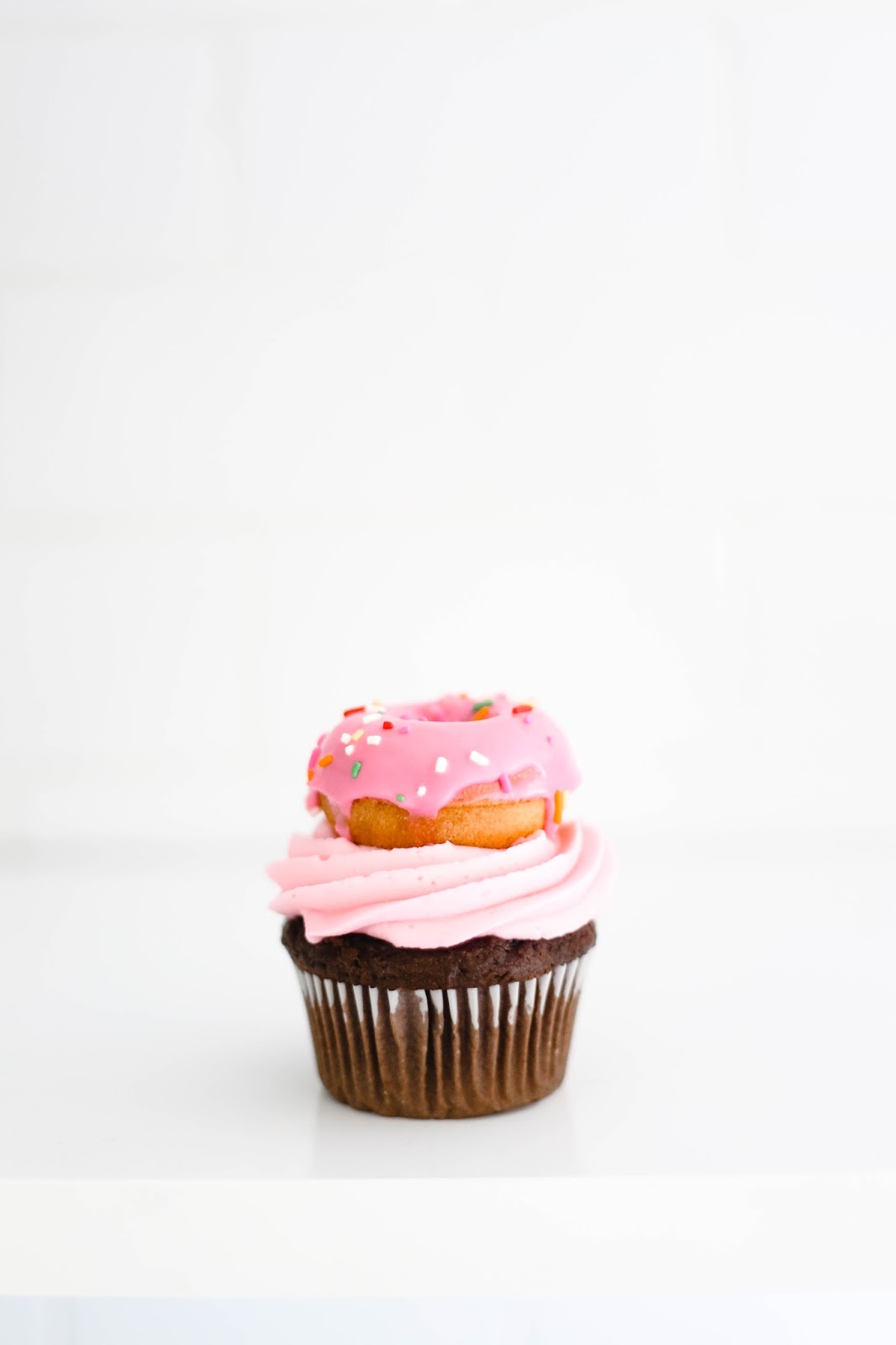 bright & bold Mini Cupcake Donuts