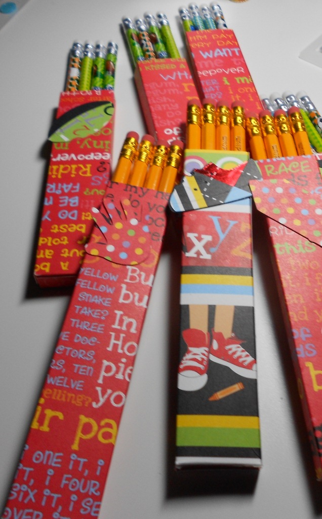 crEATive hAYes crEATions Back to School pencil boxes