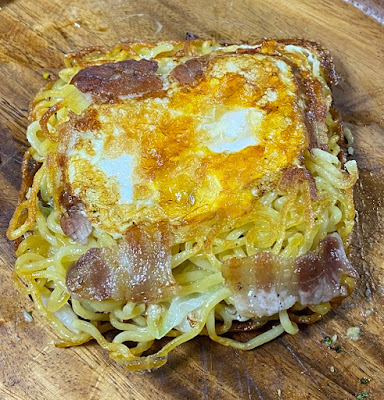 ホットサンドメーカーで焼いたモダン焼き